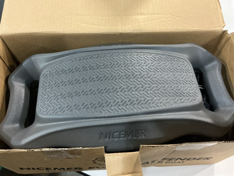 Condition photo showing Good Condition for boat fenders easy to use bumper for docking portable bumpers with extra-long strap and integrated automatic locking system, ideal fender for pontoon bass jon jet ski and fishing boat (2 packs