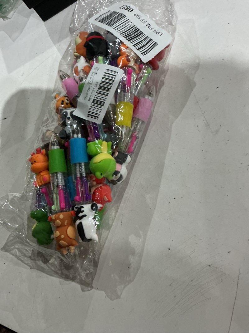 Condition photo showing Good Condition for dmight mini safari animal multicolor pens in one 4-in-1 cute pens bulk for kids, ballpoint pen for birthdays and children's parties, fun gifts assorted ink kawaii pen (24pcs) animal-24