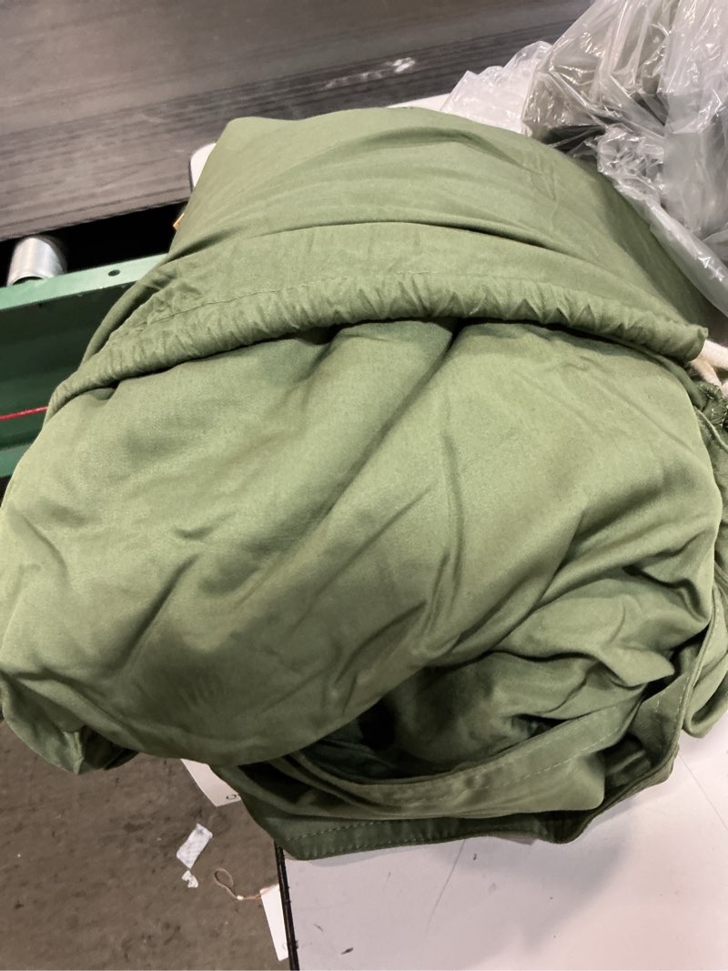 Condition photo showing As Is for quince bamboo duvet cover set olive full/ queenquince