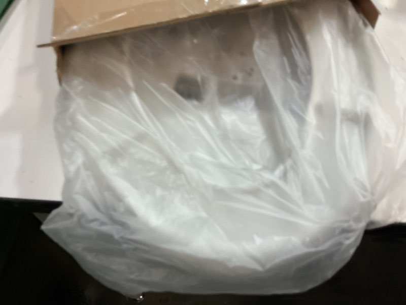 Condition photo showing New/Like New for Bemis 7300SLEC Slow Close Toilet Seat, Easy Clean Hinges and Durable Plastic Seat, Made in USA, Elongated, White