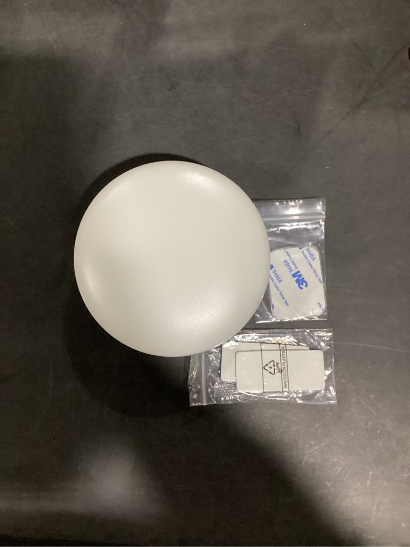 Condition photo showing Good Condition for 10000mAh 4000LM Flashlight Portable LED Camping Lantern Rechargeable Light 30W with Digital Power Display and Magnet , IPX5 Waterproof Tent Lights Power Failure Emergency Light