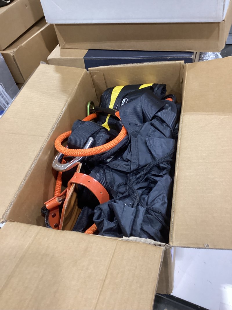 Condition photo showing Good Condition for Tree Climbing Gear,Tree Climbing Spikes?Tree Climbing Kit,with Adjustable Climbing Straps and Steel 