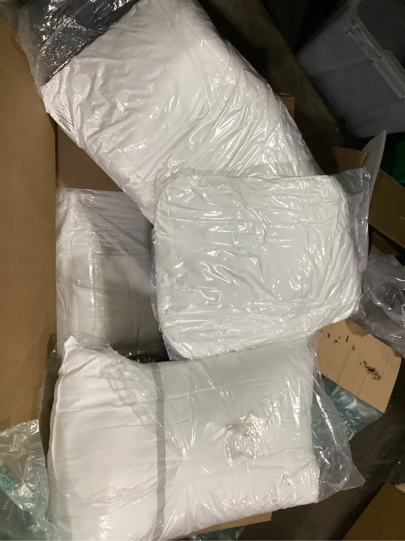Condition photo showing Good Condition for ••similar to•••bed pillows standard size set of 4, firm hotel pillows for sleeping, cooling pillows for side & back sleepers, down alternative filling, 20 x 26 inches standard 4