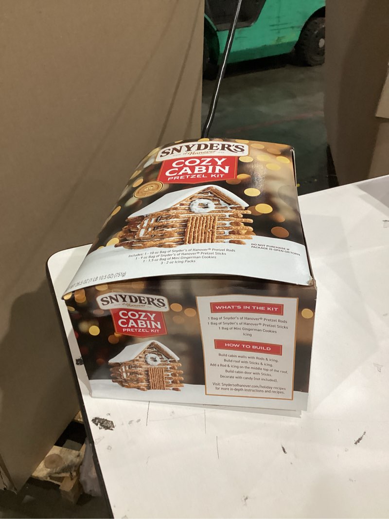 Condition photo showing New/Like New for Snyernpretzel cozy cabin