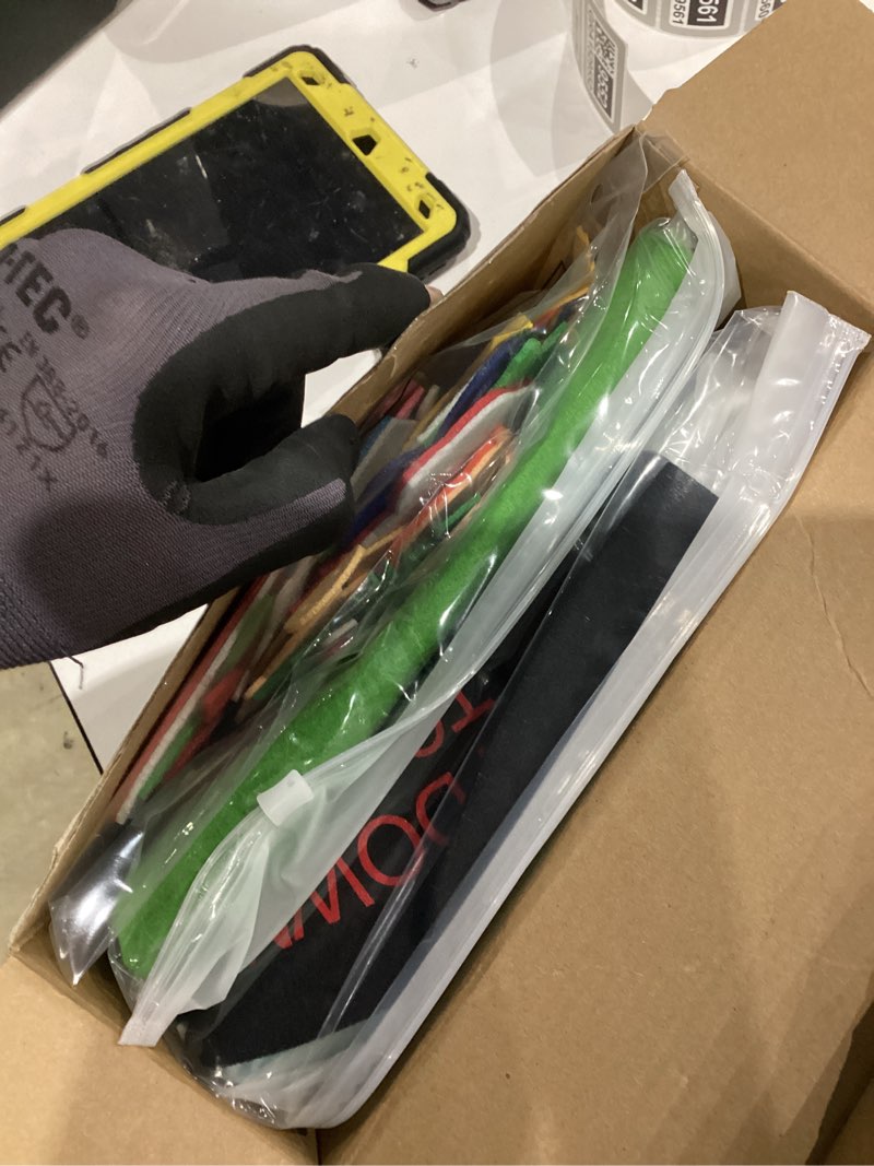 Condition photo showing New/Like New for Realspring 2 Pack 3.3ft DIY Felt Christmas Tree with 56 Ornament and Snowman Advent Calendar 2025 Blue Felt Xmas Tree with Cutouts Decorate Wall Hanging Decoration for Christmas Crafts Winter Party Classic Style