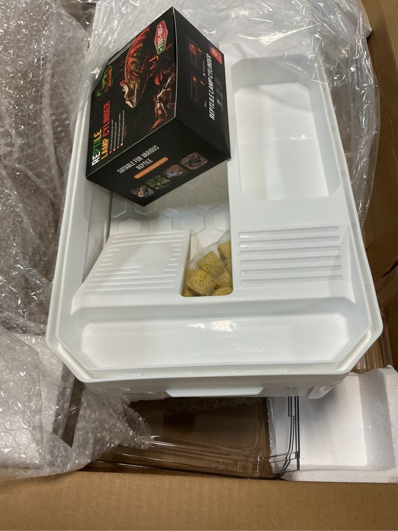 Condition photo showing Good Condition for turtle tank acrylic habitat kit with silent filter & bottom drain,uvb basking platform light,multi-zone aquatic tortoise enclosure with hideout,feeding area,plant,net & accessories for baby set m(17.12x10.24x8.661n)