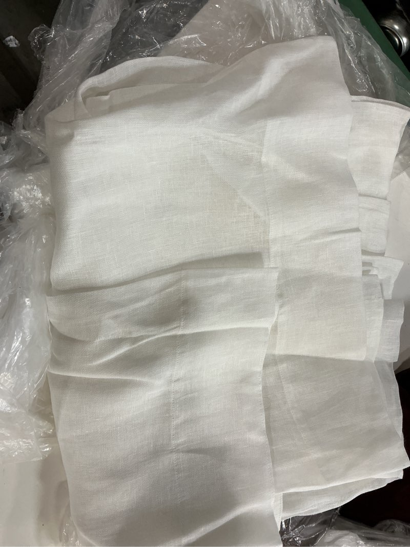 Condition photo showing Good Condition for quince european linen curtain - single panel 48”x96” white
