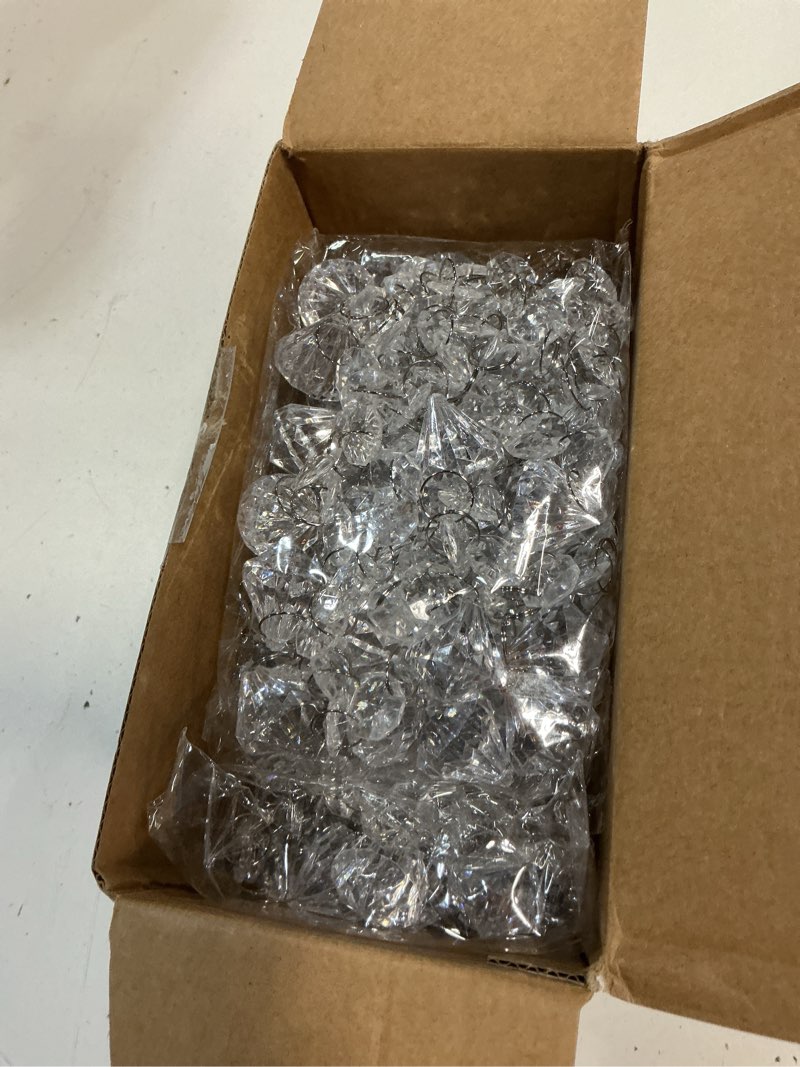 Condition photo showing Good Condition for nuenen 100 pcs acrylic hanging crystals for centerpieces chandelier clear crystal garland strands ornament acrylic clear beads prisms pendant for christmas tree window home decoration(diamond)