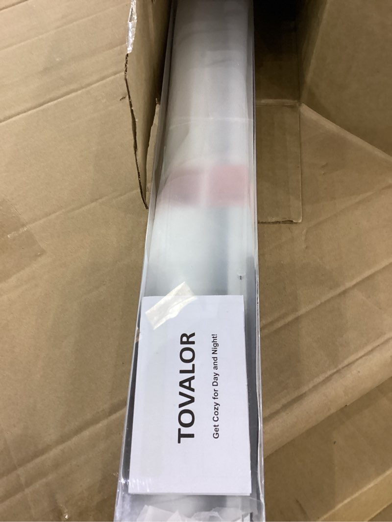 Condition photo showing New/Like New for Cordless 100% Blackout Roller Shades for Windows,UV Protection Pull Down Shades,Room Darkening Door Blinds Thermal Insulated Fabric for Home Office and Bedroom(18" W x 72" H,White) White 18"W x 72"H