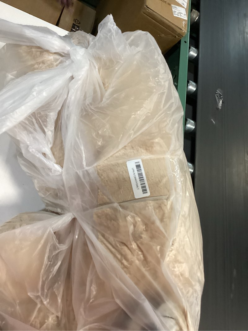 https://lotting-media.assets.bidfta.com/lotting_c35f736d-5abe-4dfb-80d7-da2099ca9568