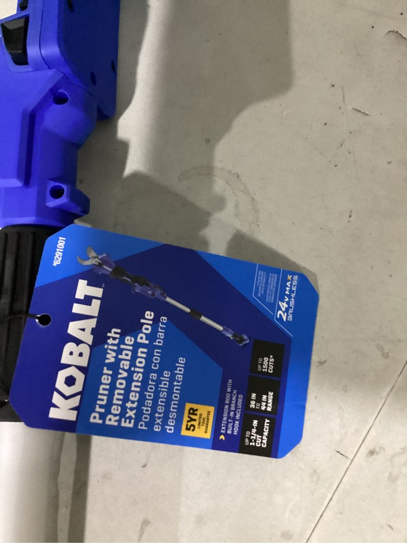 Condition photo showing Good Condition for kobalt 4.5-feet steel pole pruner