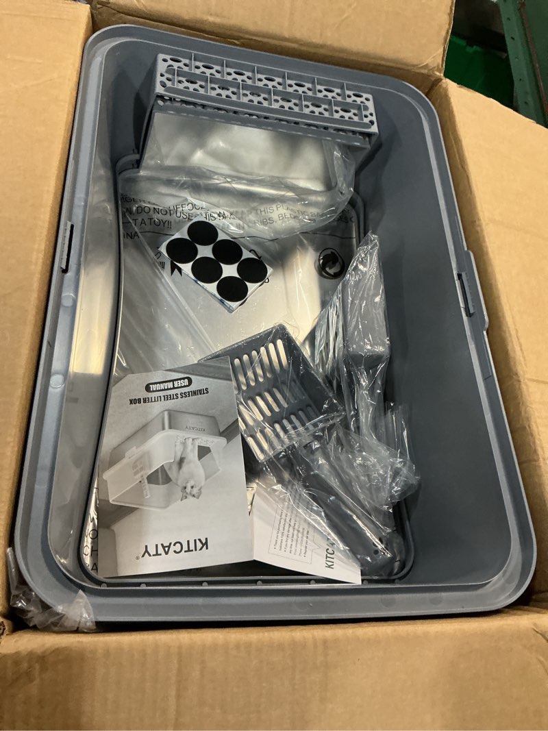 Condition photo showing Good Condition for 2pack stainless steel litter box, metal litter boxs with lid high sides, xl extra large litter box for big cats, never absorbs odors, leak-proof, stain-free, rust-free, easy to clean, scoop included