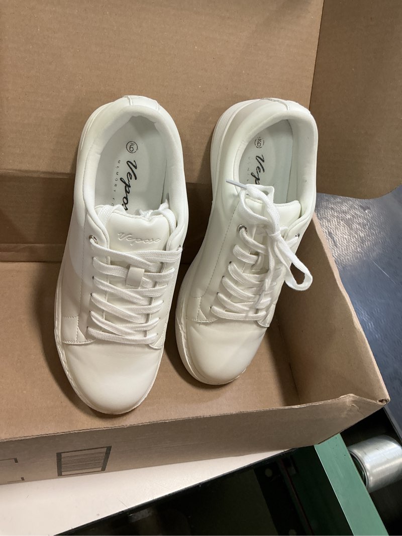 Condition photo showing As Is for Vepose Women's 8012 Lace Up Classic Fashion Sneakers Comfortable Cute Shoes 9 White