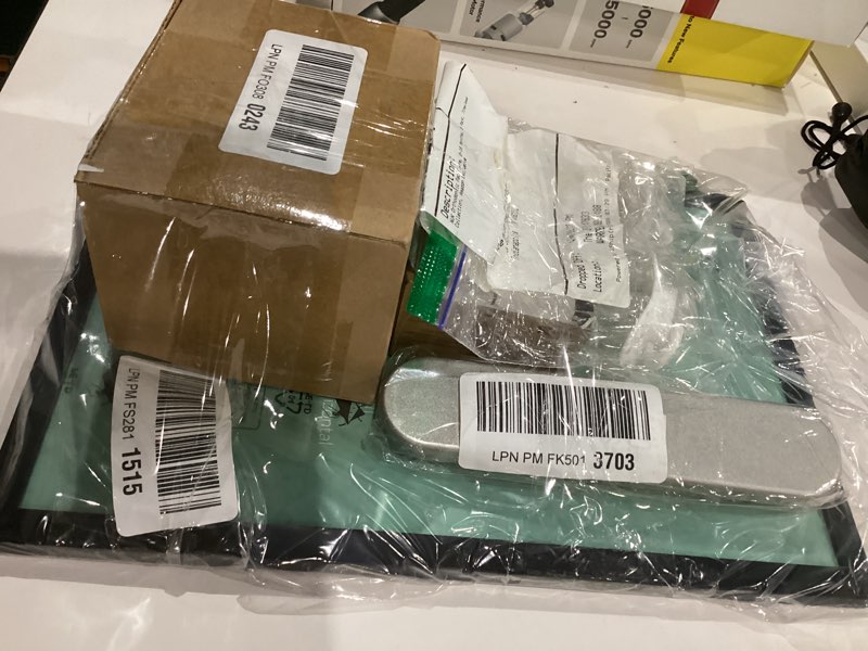 Condition photo showing Good Condition for mystery bundle