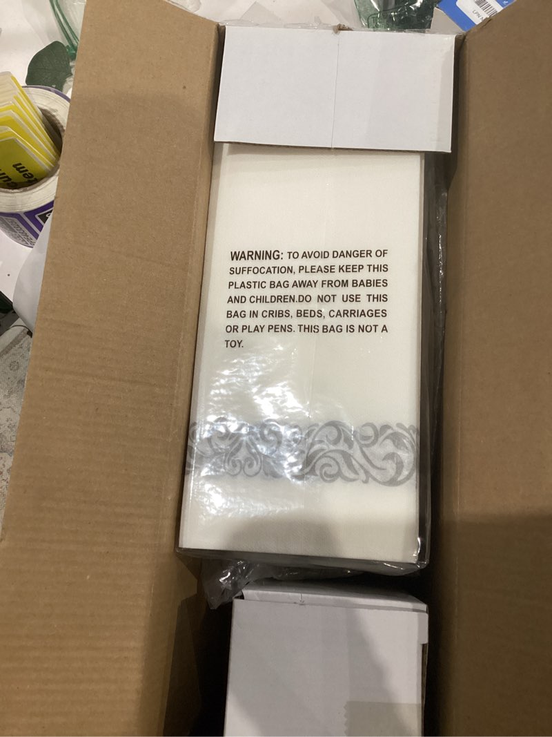 Condition photo showing New/Like New for FLOWERCAT 175PCS Clear Silver Plastic Plates -Include 50 Plates, 25 Cups, 25 Forks, 25 Knives, 25 Spoons, 25Napkins for Wedding & Party&New Year 175 Silver