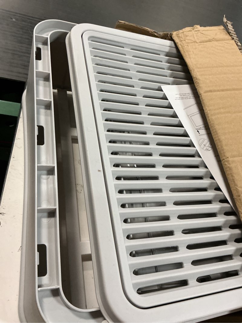 Condition photo showing Good Condition for Homegroove Stainless Steel Cat Litter Box with Drawer, XL Foldable Enclosed Kitten Litter Box with Lid for Indoor Cats, Metal Covered Cat Litter Pan with Litter Scoop (Gray)