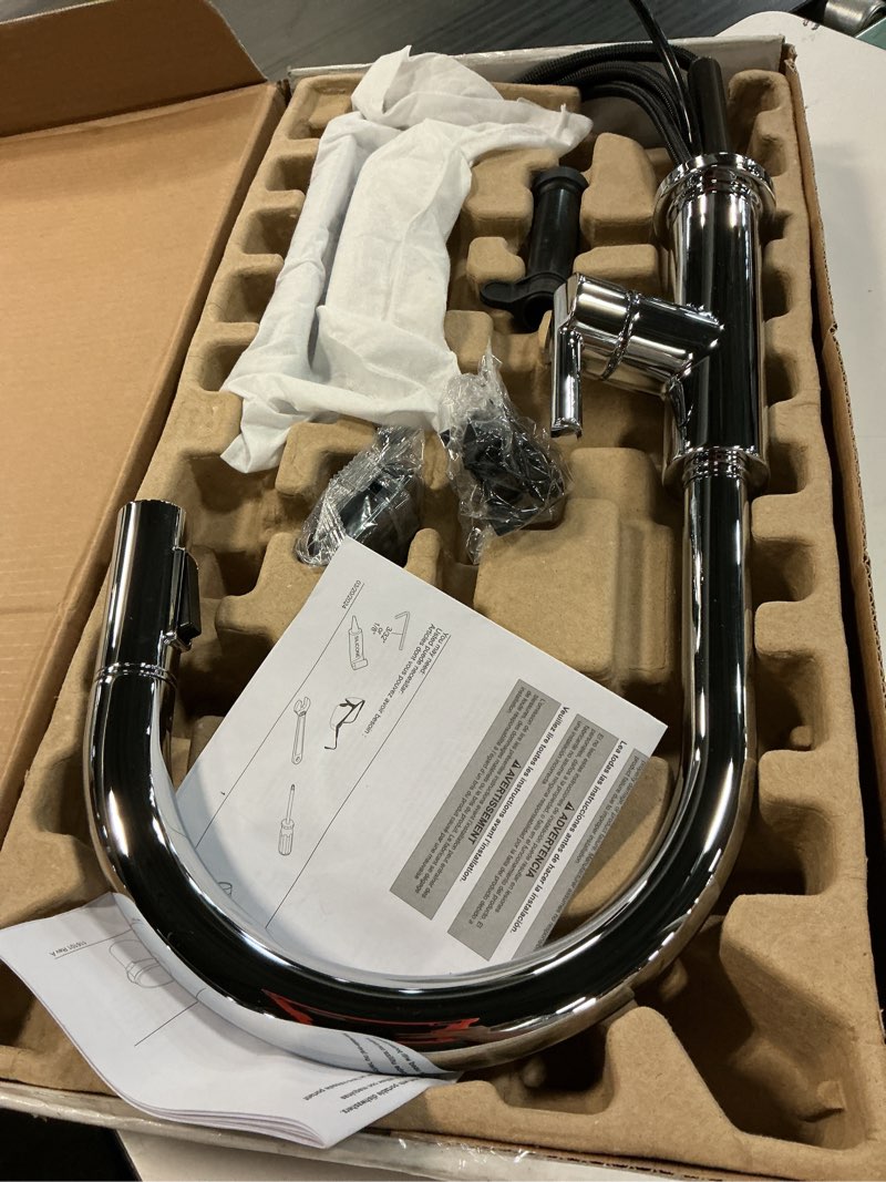 Condition photo showing Good Condition for delta nicoli chrome kitchen faucet with pull down sprayer, modern single hole kitchen sink faucet, single handle, chrome 19867lf
