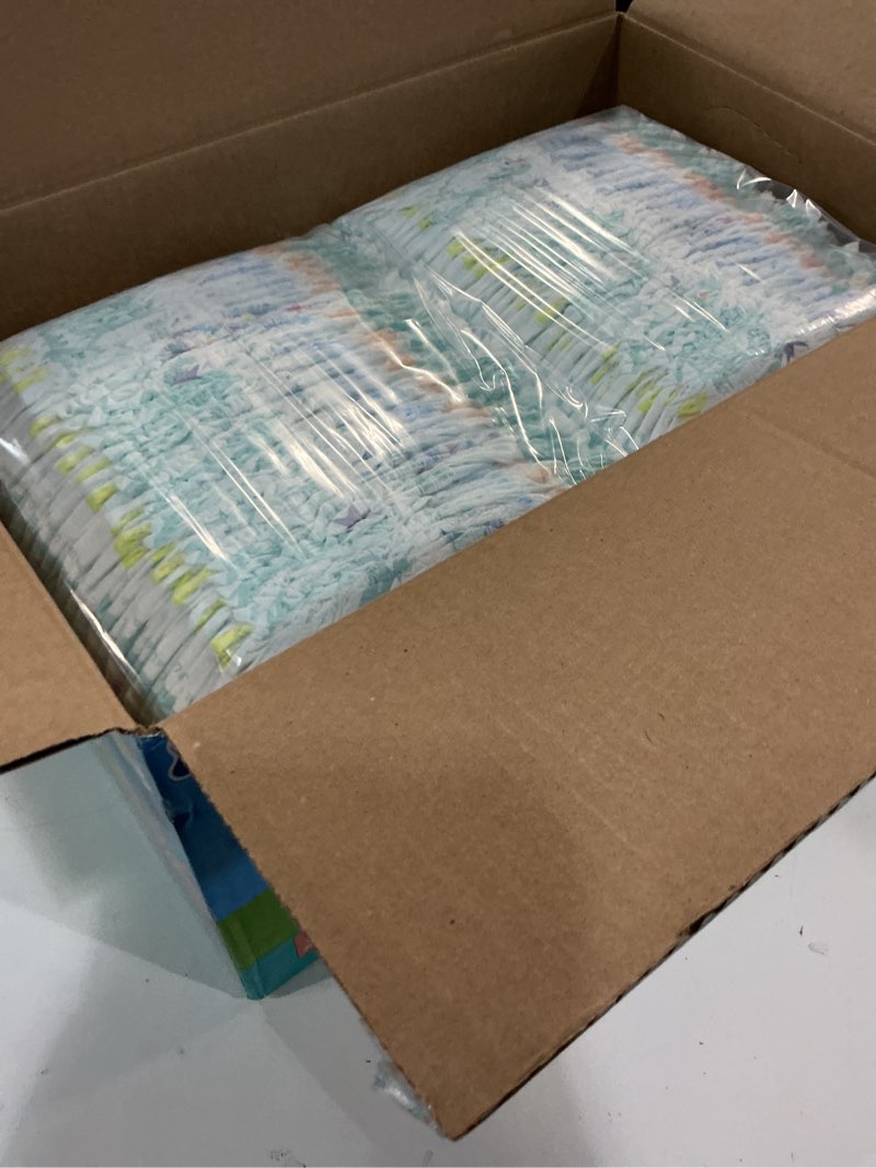 Condition photo showing New/Like New for (Size 3T-4T )Pampers Training Pants - Easy Ups Girls & Boys -, 124 Count, Peppa Pig Potty Underwear (Packaging May Vary) 3T-4T 124