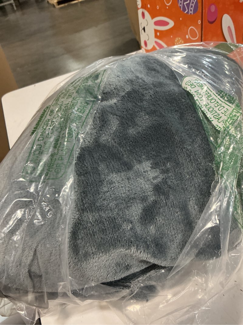 Condition photo showing Good Condition for 62" x 35" heated blanket battery operated with fleece lining 7.4v 16000mah battery cordless heated shawl wraps for women men portable electric blanket 6 heating zones 3 heating levels light gray