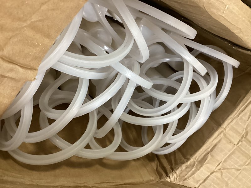 Condition photo showing Good Condition for Huwena 24 Pcs Retractable Traffic Cone Bar 4 to 7.2 Inch Extendable Barricade Lightweight Expandable Barricade for Traffic Road Parking Lots, Road Construction, Cone Not Include