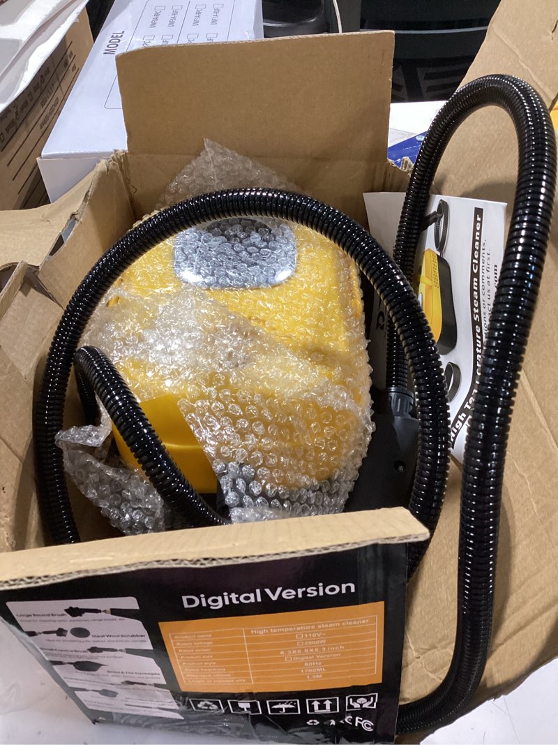 Condition photo showing Good Condition for dxd handheld steam cleaner,new generation 2500w high pressure steam cleaner for home,1700ml large tank portable steamer for cleaning,10s rapid heating,21pcs accessories,for car,home grease detailing