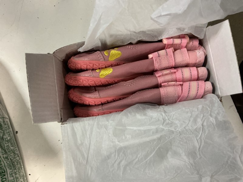 Condition photo showing New/Like New for qumy dog shoes for large dogs, medium dog boots & paw protectors for winter snowy day, summer hot pavement, water-resistant in rainy weather, outdoor walking, indoor hardfloors skid-resistant sole pink size 8: 3.0''x3.3"(w*l) (pack of 4)