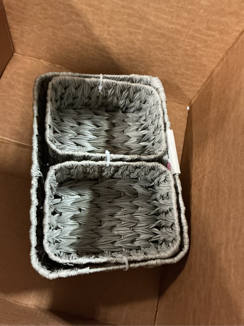 Condition photo showing Good Condition for GRANNY SAYS Wicker Storage Baskets for Shelves, Wicker Baskets for Organizing, Small Baskets for Vanity, 3 Pack 13"L x 9"W x 4"H + 2x 7¾"L x 5¾"W x 3½"H Gray