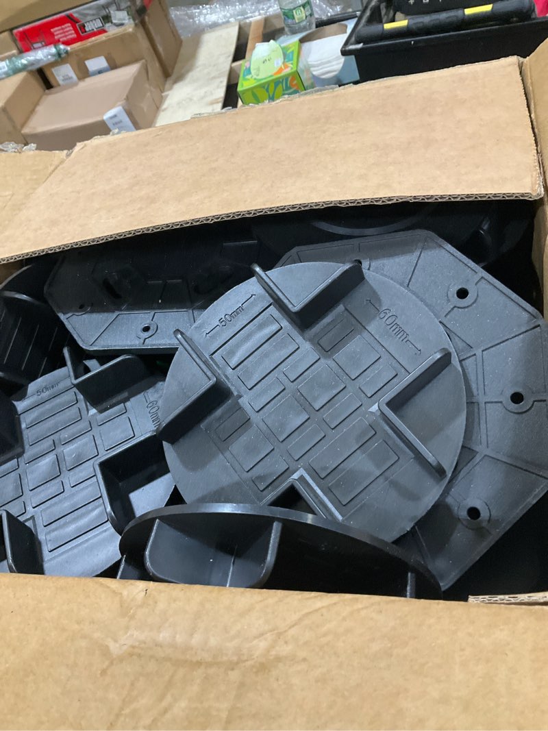 Condition photo showing Good Condition for vevor deck blocks 8 pcs, 2200 lbs / 997.90 kg load capacity deck support plastic pedestal paver, raising 3.54-4.65 inch / 90-118 mm, height adjustable shed foundation base for wood concrete metal