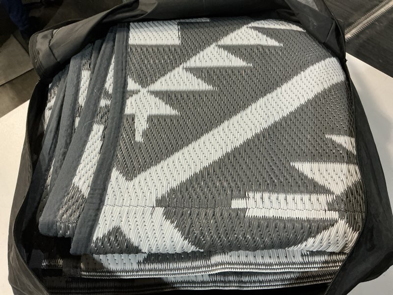 Condition photo showing Good Condition for cooltop 8'x10’ outdoor rug for patios porches, waterproof plastic camping rugs, modern reversible mat, large area rugs for backyard, deck, rv, balcony, picnic, beach, grey & white grey&white 8' x 10' (rectangular)