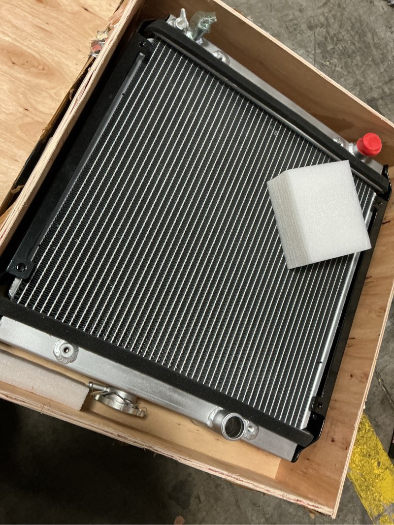 Condition photo showing New/Like New for aivwumot radiator t4686-72165 compatible with kioti dk65 ds4510 dk35 dk40 dk45 ds4110 hs ds4110 ds4510 dk50 dk65 t4686-72162 t4686-72161