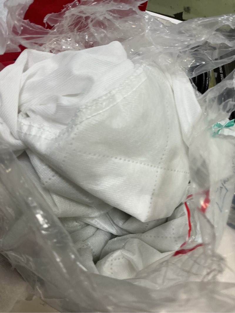 Condition photo showing Good Condition for mainstays super soft quilted mattress pad, twin/twin-xl 39 in x 80 in