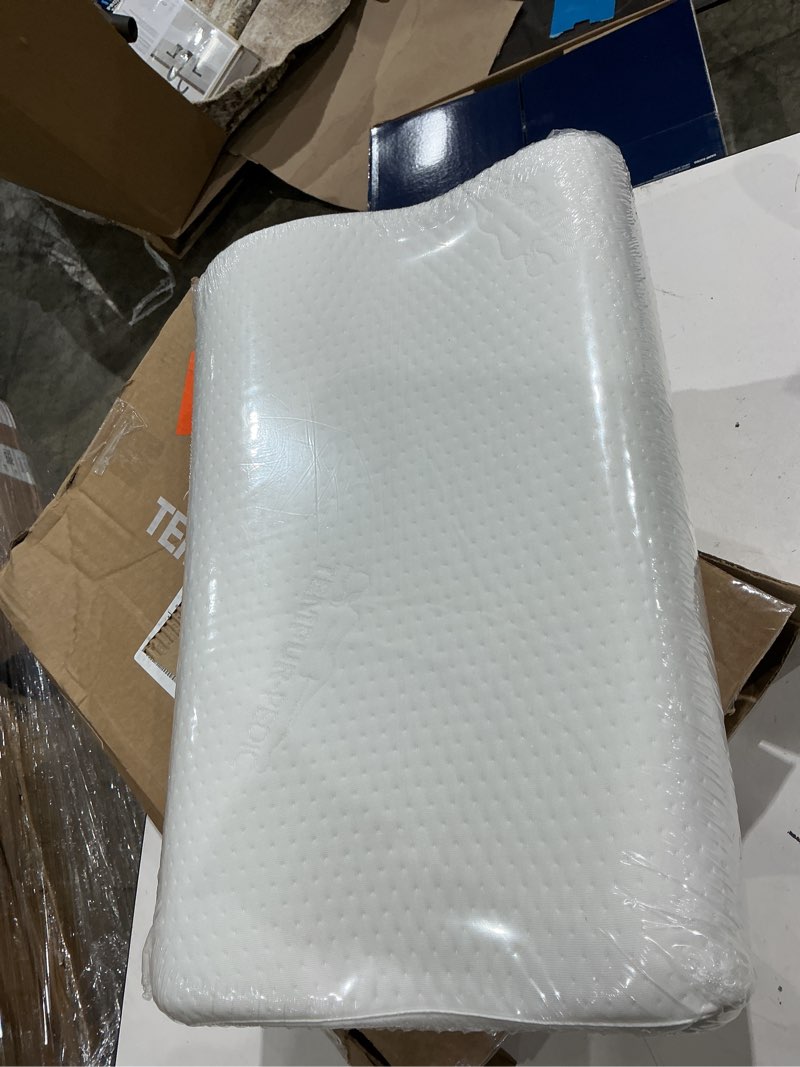 Condition photo showing New/Like New for tempur-pedic tempur-ergo neck pillow, medium profile, white medium profile 1