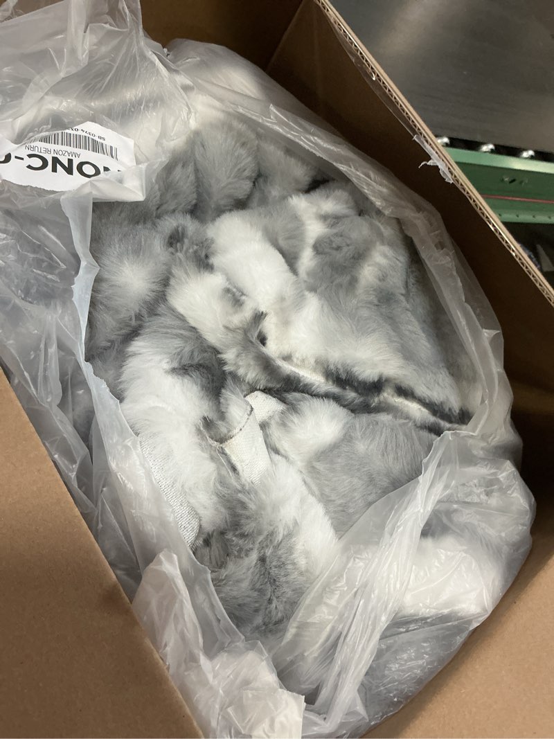 Condition photo showing Good Condition for qemorahome faux fur plush sofa cover anti-slip gradient couch cover cosy plush sofa slipcover for pet friendly 3 cushion couch starlight gray 70.9x134in