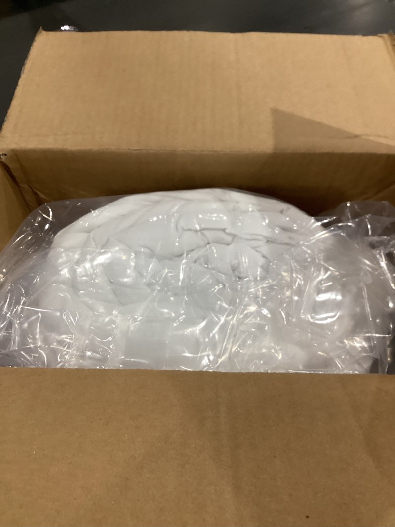 Condition photo showing Good Condition for amazon basics white down alternative comforter and duvet insert with corner tabs, machine washable, king, light white king light
