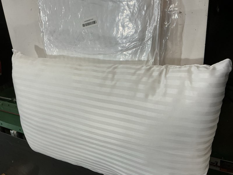 Condition photo showing Good Condition for eiue hotel collection bed pillows for sleeping 2 pack queen size?pillows for side and back sleepers,super soft down alternative microfiber filled pillows,20 x 30 inches white queen (pack of 2)