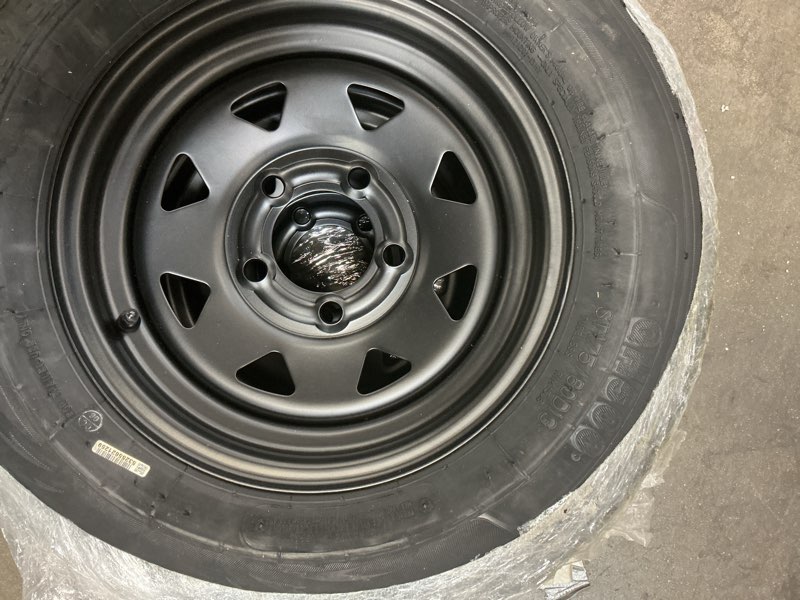 Condition photo showing Good Condition for 175/80r13 trailer tire 2 forerunner qh500 st 175/80d13 trailer