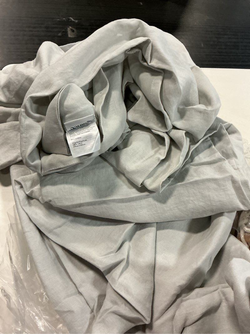 Condition photo showing Good Condition for european linen duvet cover, king/cal king, light grey