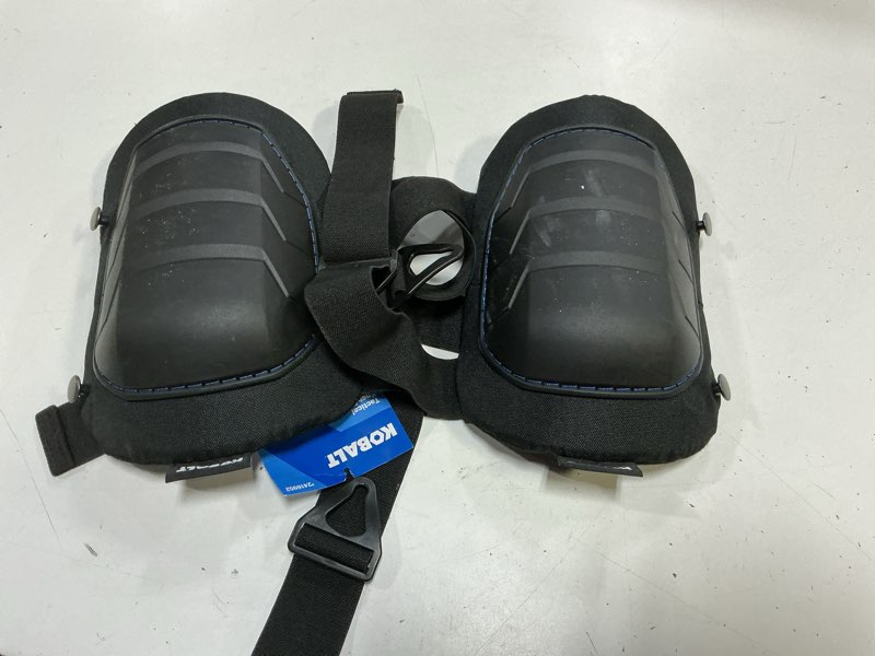 Condition photo showing Good Condition for kobalt tactical knee pads