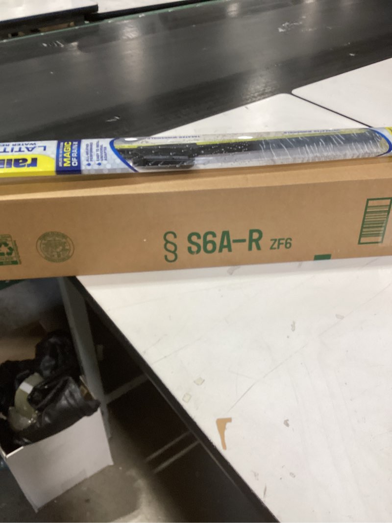 Condition photo showing New/Like New for Rain-X 5079281-2 Latitude 2-In-1 Wiper Blades, 26 Inch Windshield Wipers (Pack Of 1), Automotive Replacement Windshield Wiper Blades With Patented Rain-X Water Repellency Formula 26" Latitude