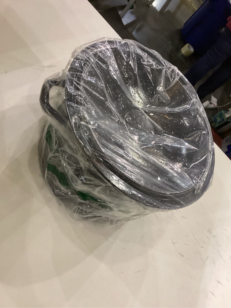 Condition photo showing New/Like New for MIRRO 12.0qt Enamel Stock Pot, Black 12 Quarts Black