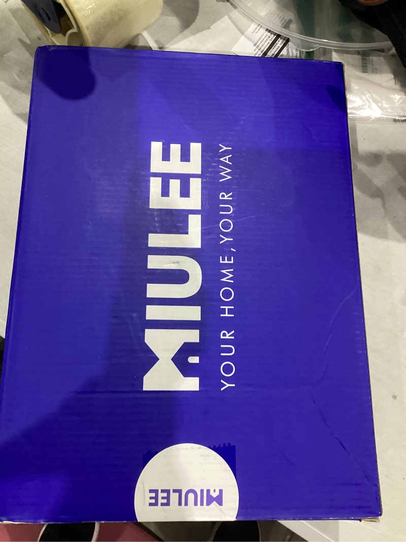 Condition photo showing Good Condition for MIULEE Set of 2 Waffle Bathroom Rugs, Boho Bath Rug Super Absorbent, Non Slip Washable Ultra Soft Rubber Backed Shower Bath Mats for Floor, Tub, Shower, Looped Design, Light Grey, 17x24 Inch Light Grey 17''x24''