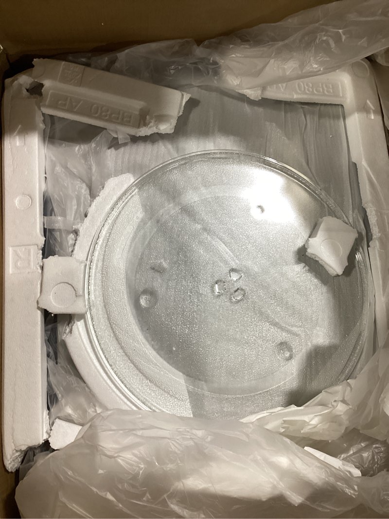 Condition photo showing Good Condition for panasonic nn-sd78ls 1.6 cu.ft cyclonic inverter countertop microwave oven 1250watt power with genius sensor cooking, cft, 19.44"d x 21.88"w x 11.94"h,stainless steel