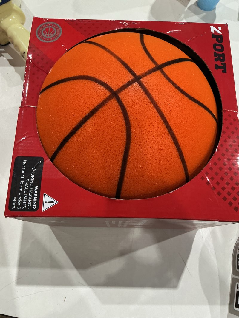 https://lotting-media.assets.bidfta.com/lotting_c3e3fb14-17cf-4af6-aeab-4c3cc5fb7669