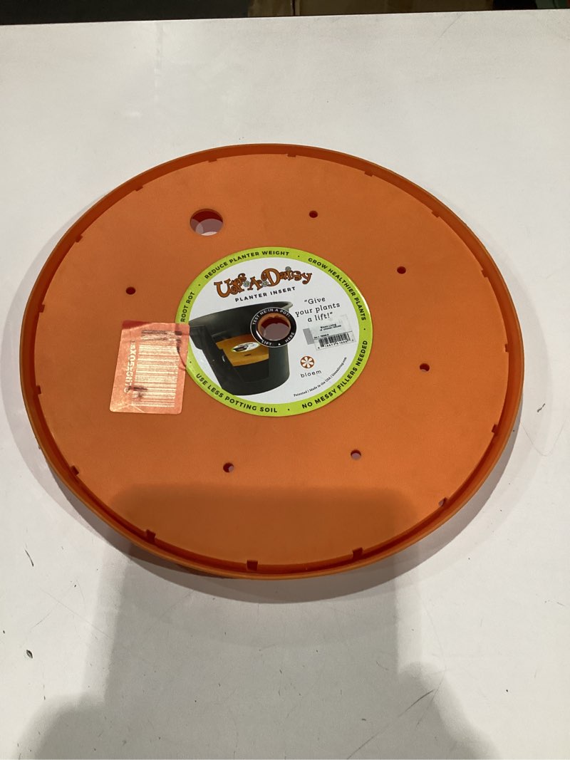Condition photo showing New/Like New for bloem ups a daisy round planter insert size: 15"