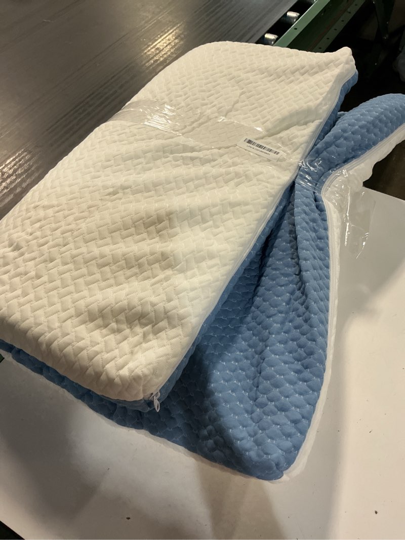 Condition photo showing As Is for pareler bear 38“lx26“w mattress, 3“ mini mattress with 2-stage glue free, 2 independent foam layers,