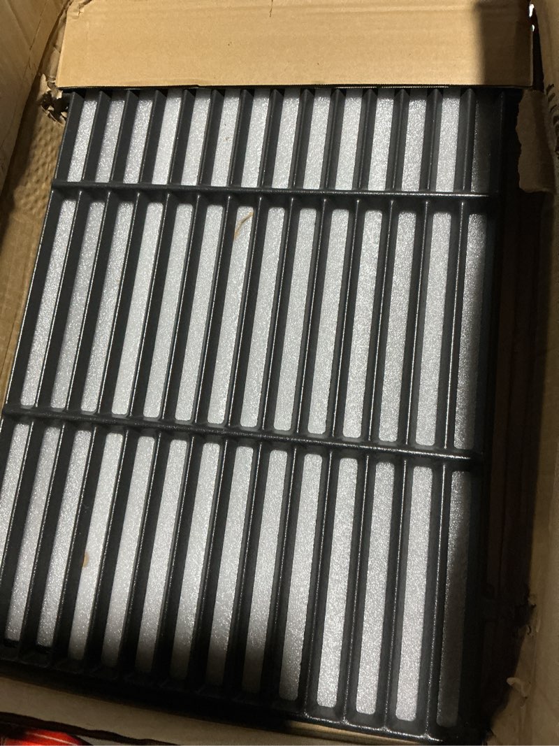 Condition photo showing Good Condition for safbbcue grill grates for weber genesis ii 600 series grills 66096 cast iron cooking grates replacement parts for weber genesis ii e 610 s-610 genesis ii lx e-640 s-640 63010001 grill grid grate cast iron black -for weber genesis ii 610