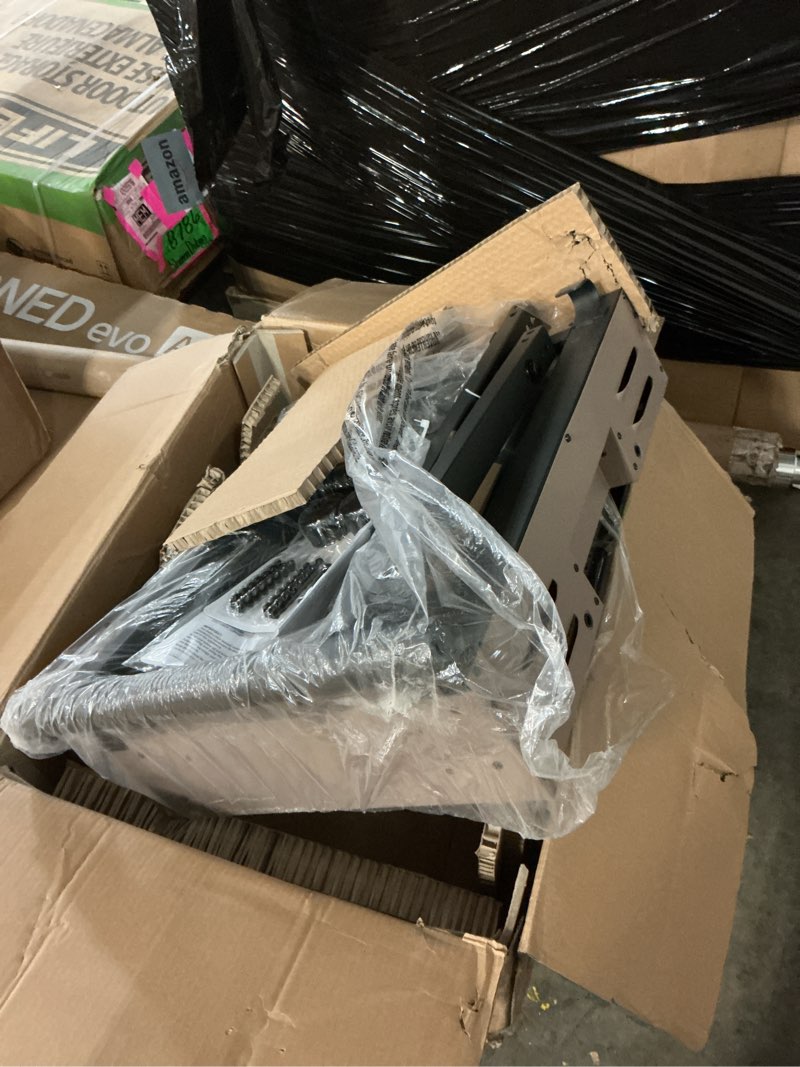 Condition photo showing New/Like New for Blackstone Adventure Ready 2-Burner 22  Propane Omnivore Griddle with Flexfold Legs in Outback Tan