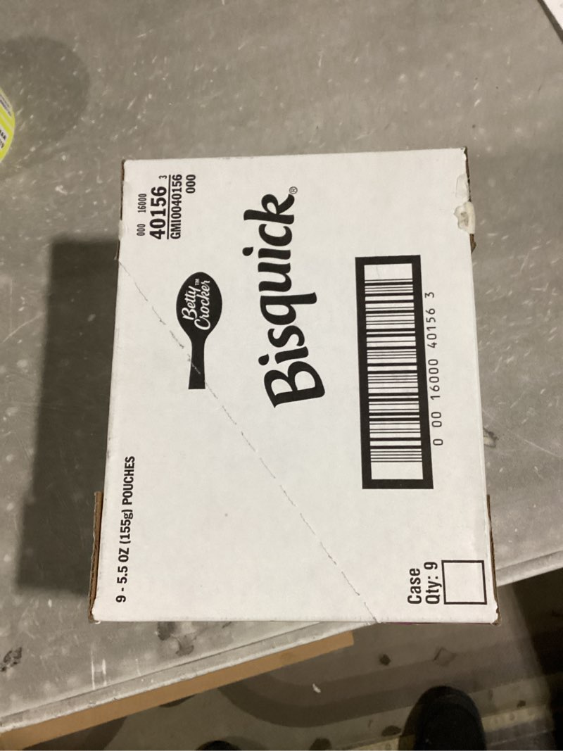 Condition photo showing New/Like New for Betty Crocker Bisquick Original All-Purpose Baking Mix, 5.5 oz (Pack of 9) ORIGINAL 5.5 Ounce (Pack of 9)