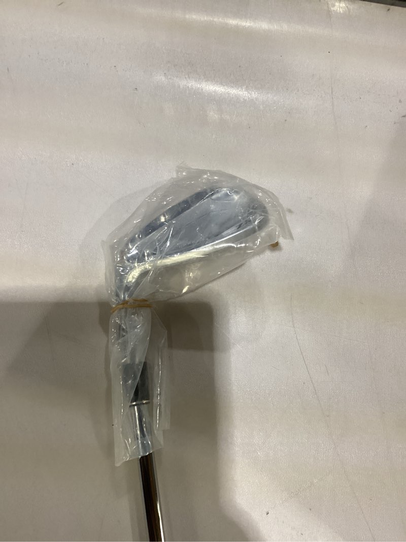 Condition photo showing As Is for Gold club