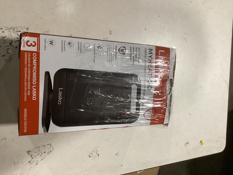 Condition photo showing Good Condition for Lasko MyHeat-GO Oscillating Ceramic Space Heater